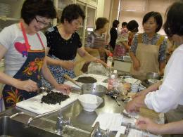 写真　交流会の様子