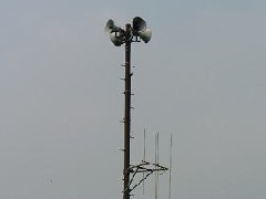 写真：防災行政無線放送塔