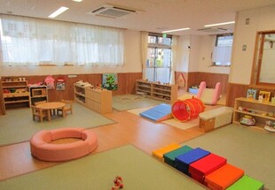 写真：子育てひろば羽田　室内１