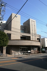 写真：糀谷・羽田地域庁舎の外観